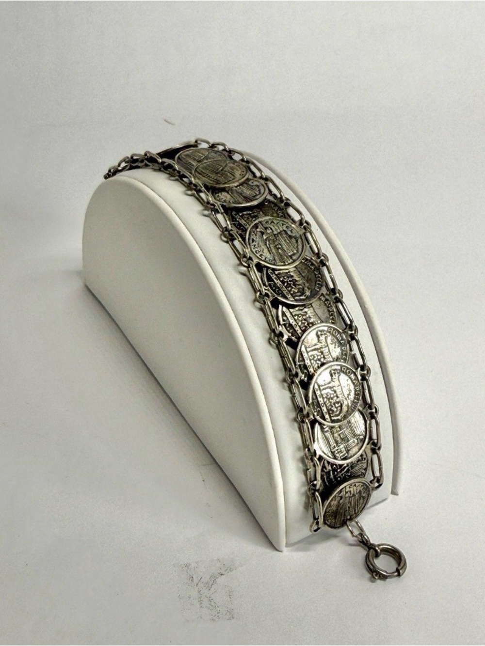 S.P.Q.R. Italian Roma Coin Charm Silver Tone Vintage Bracelet Jewelry Br190